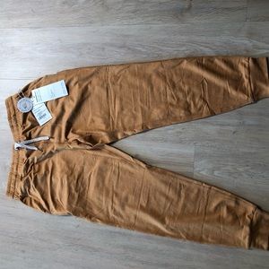 Brand new never worn vuori performance jogger size small